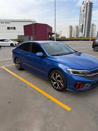 VOLKSWAGEN JETTA 2.0 350 TSI GASOLINA GLI DSG